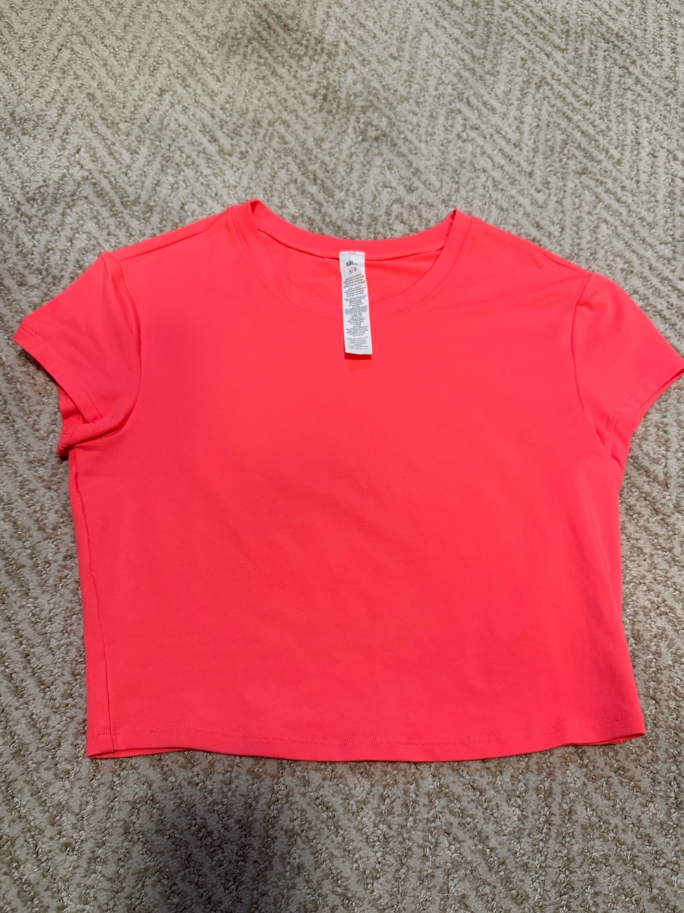 AloSoft crop Finesse Short Sleeve
